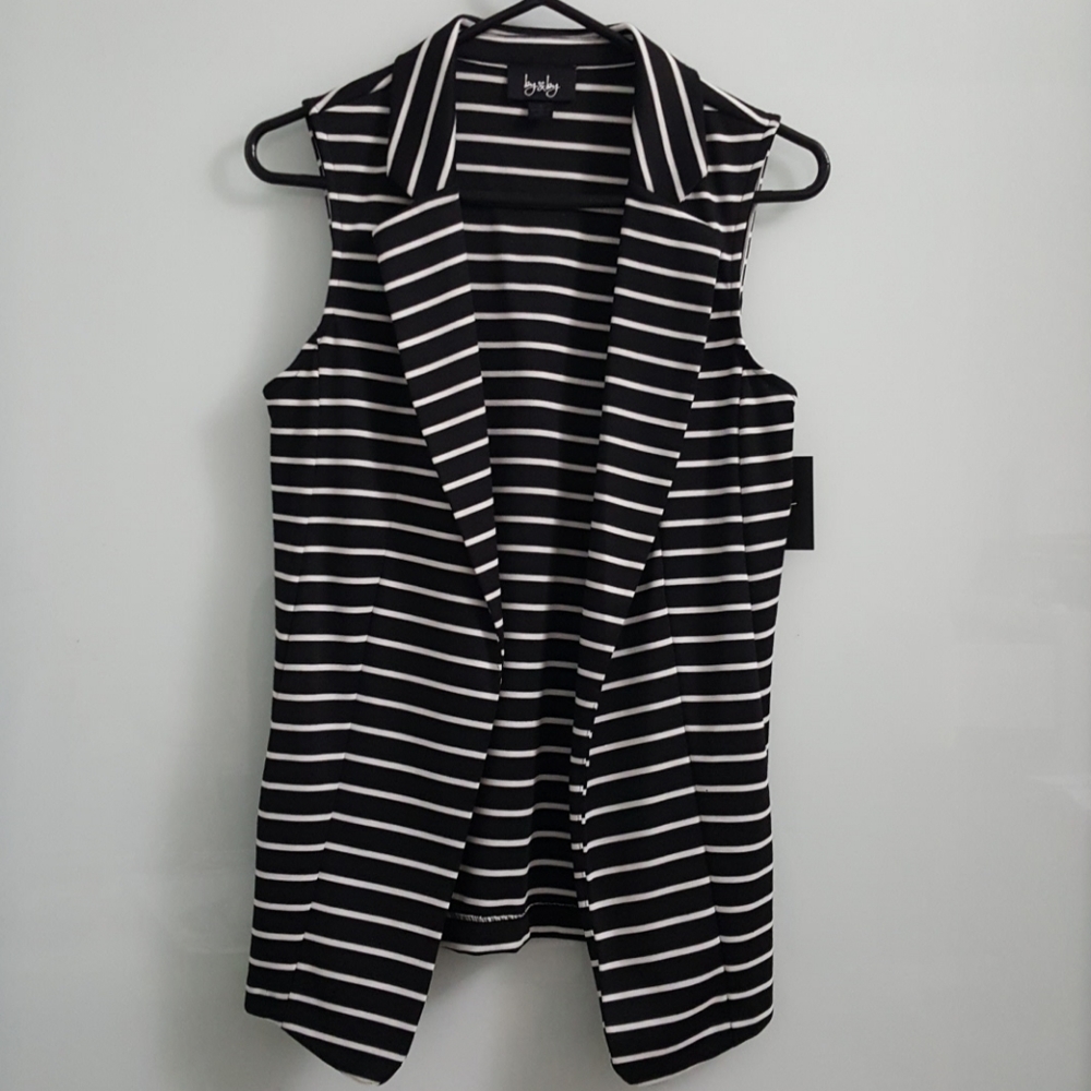 Women's Black & White Vest (Sleeveless Blazer)- S